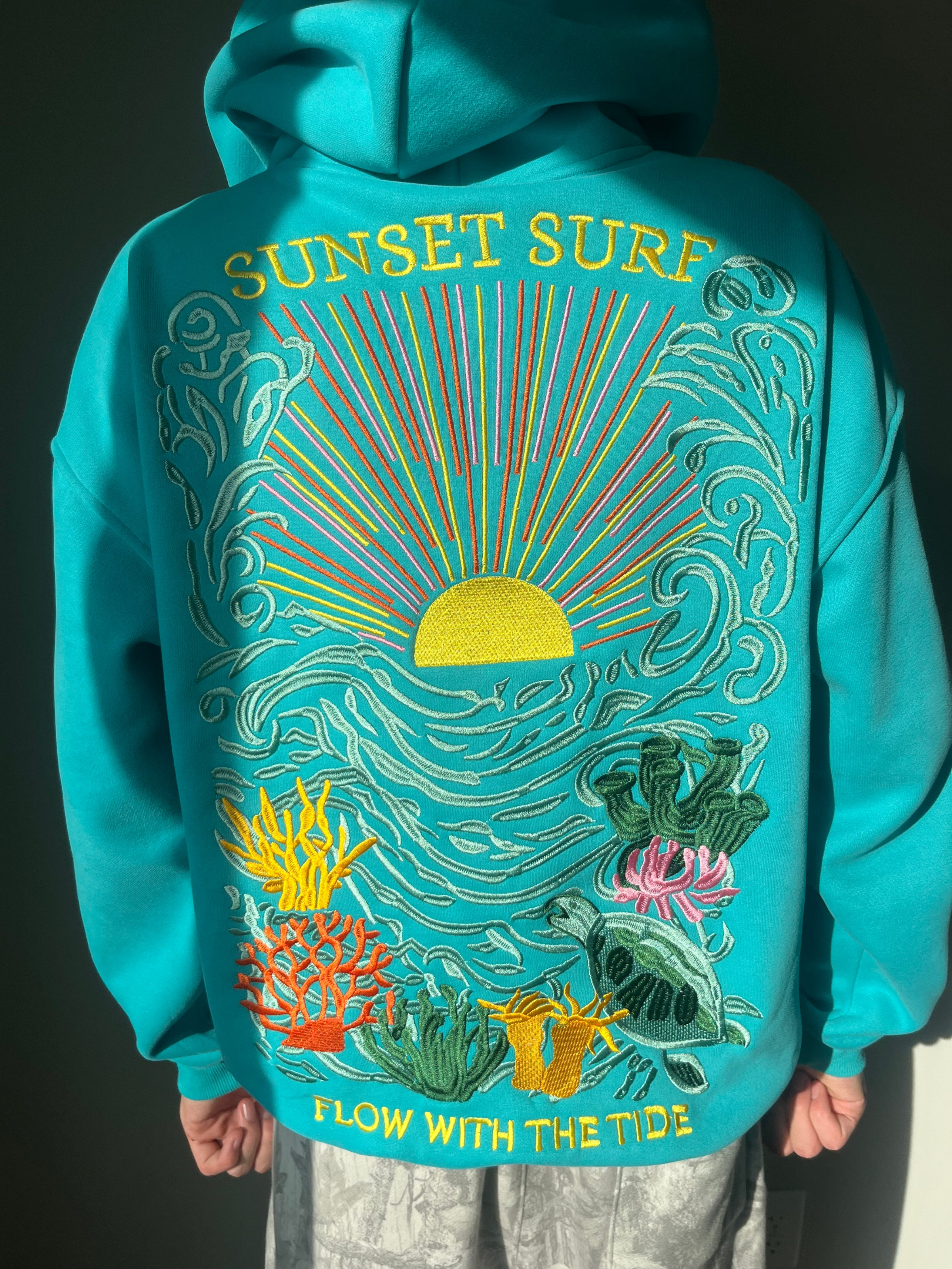 PRE-ORDER | SURF HOODIE